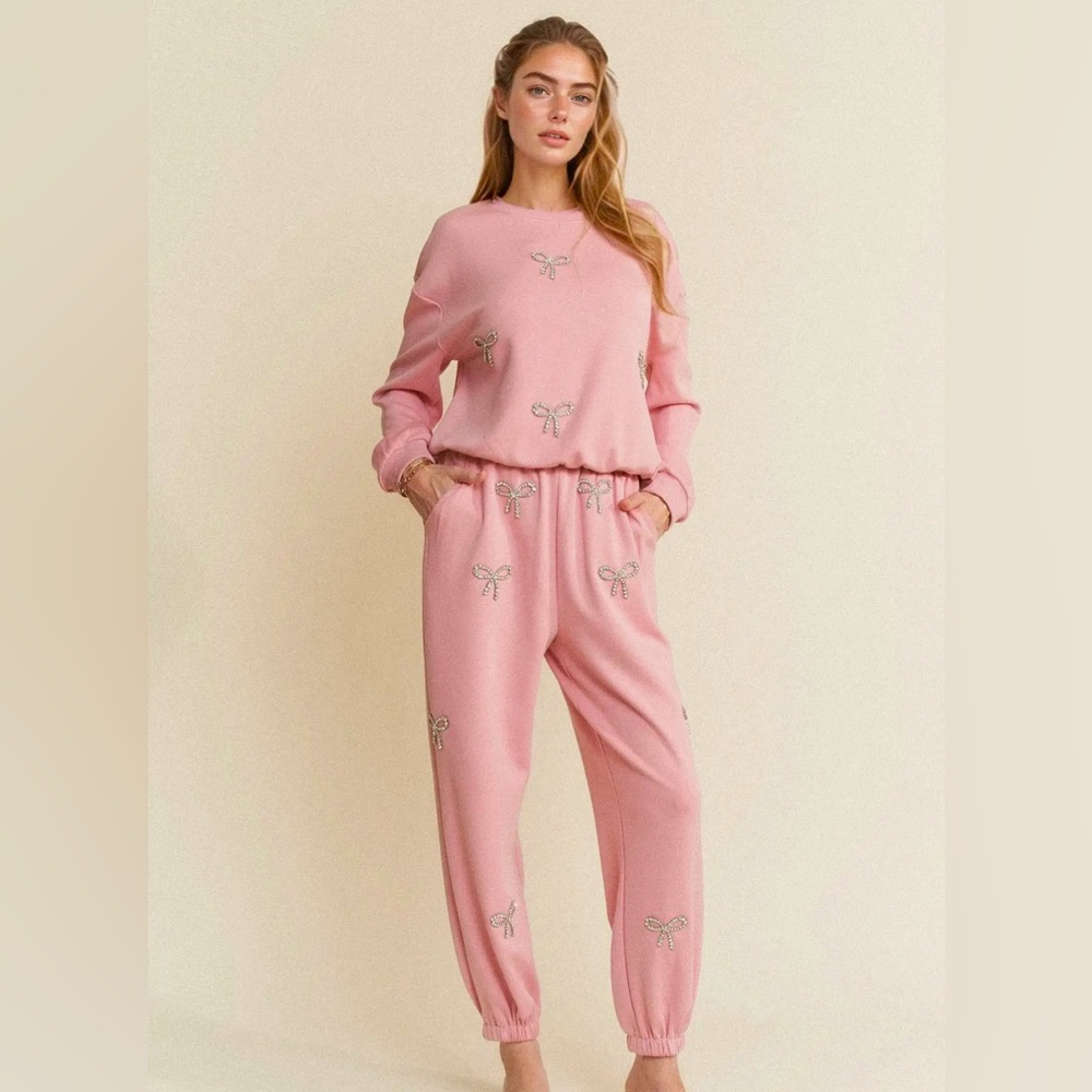 Blush pink bow accent soft sweat oufit